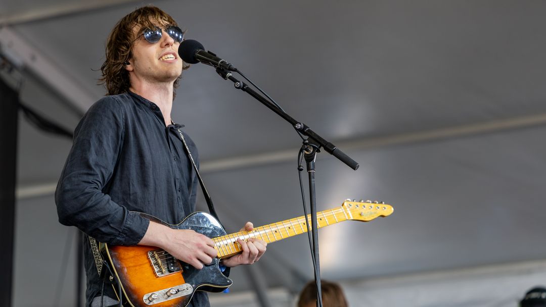 Cameron Winter Seemingly Covers Bruce Springsteen’s “Dancing in the Dark” for Xbox Ad